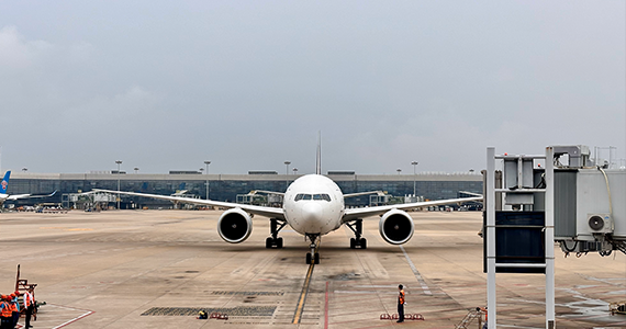 如何查询com域名是否存在问题