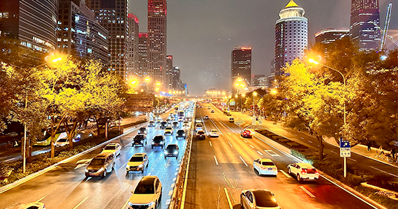 查询com域名：掌握域名注册与管理的基础知识